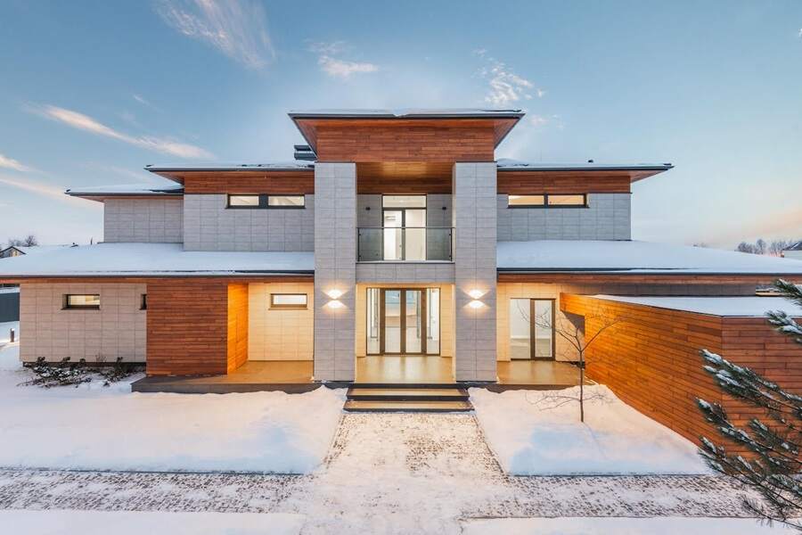 The Most and Least Expensive Rental Places in Canada